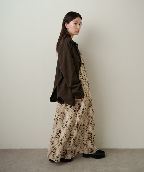 Omekashi（オメカシ）の「フリルキャミワンピース（ワンピース・レディース・ベージュ/ブラウン/オフホワイト・36/38）」の22枚目の写真