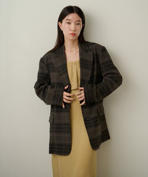 Omekashi（オメカシ）の「フリルキャミワンピース（ワンピース・レディース・ベージュ/ブラウン/オフホワイト・36/38）」の10枚目の写真