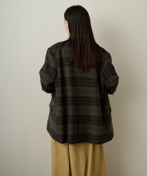 Omekashi（オメカシ）の「フリルキャミワンピース（ワンピース・レディース・ベージュ/ブラウン/オフホワイト・36/38）」の12枚目の写真