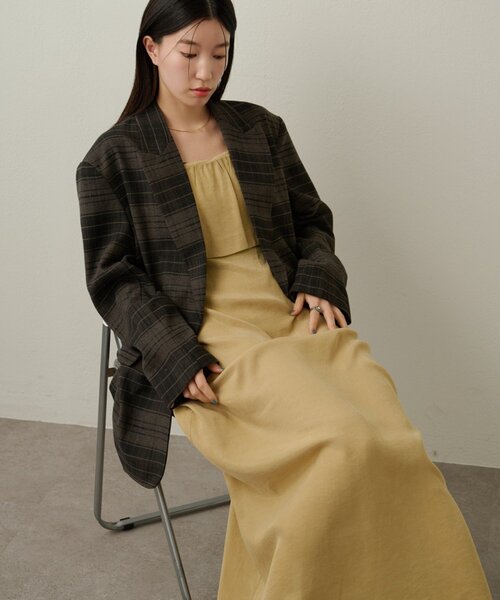 Omekashi（オメカシ）の「フリルキャミワンピース（ワンピース・レディース・ベージュ/ブラウン/オフホワイト・36/38）」の16枚目の写真