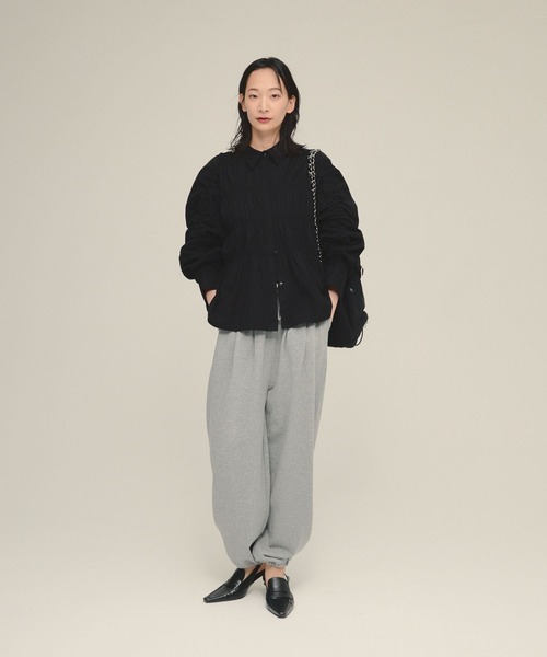 JEANASIS(ジーナシス)の「【eL】Shirring Gather Shirt/577377(シャツ/ブラウス・レディース・ホワイト/ブラック・FREE)」の4枚目の写真