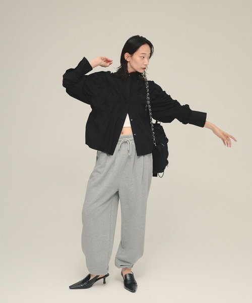 JEANASIS(ジーナシス)の「【eL】Shirring Gather Shirt/577377(シャツ/ブラウス・レディース・ホワイト/ブラック・FREE)」の3枚目の写真