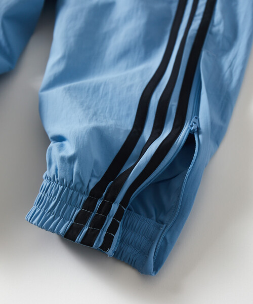 adidas（アディダス）の「adidas/アディダス 販路限定 FIREBIRD TRACK PANTS（その他パンツ・メンズ・サックスブルー/ベージュ・X-LARGE/LARGE/MEDIUM）」の6枚目の写真