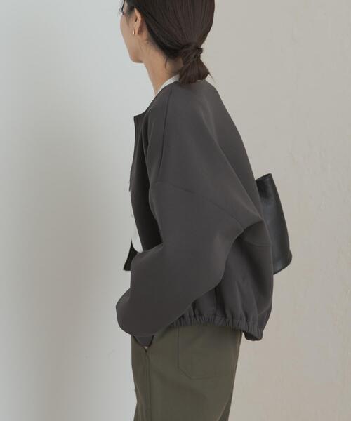 URBAN RESEARCH DOORS（アーバンリサーチドアーズ）の「ダンボールZIPカーディガン（カーディガン/ボレロ・レディース・チャコールグレー/ブラック/ゴールド・MEDIUM）」の12枚目の写真