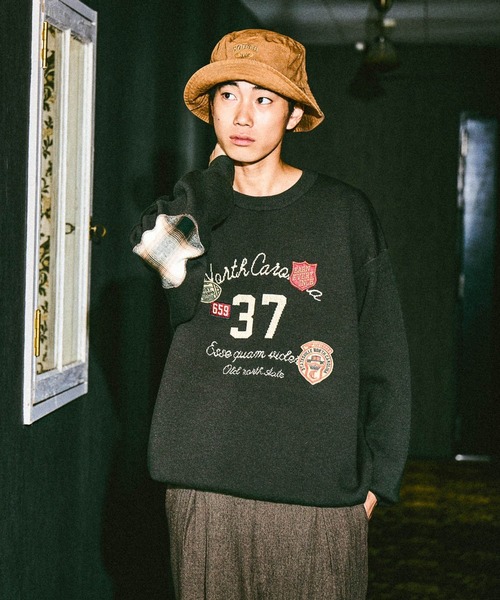 niko and...（ニコアンド）の「クラフトロゴニットプルオーバー（ニット/セーター・メンズ・ボルドー/ライトグレー/チャコール/ネイビー・LARGE/MEDIUM）」の2枚目の写真