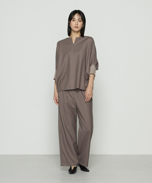 Gabardine K.T(ギャバジンケーティー)の「パウダーツイルストレッチ ワイドパンツ(その他パンツ・レディース・モカ/チャコール/ブラック・7号/11号/9号)」の4枚目の写真