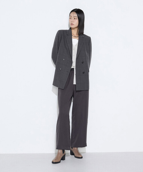 Gabardine K.T(ギャバジンケーティー)の「パウダーツイルストレッチ ワイドパンツ(その他パンツ・レディース・モカ/チャコール/ブラック・7号/11号/9号)」の19枚目の写真