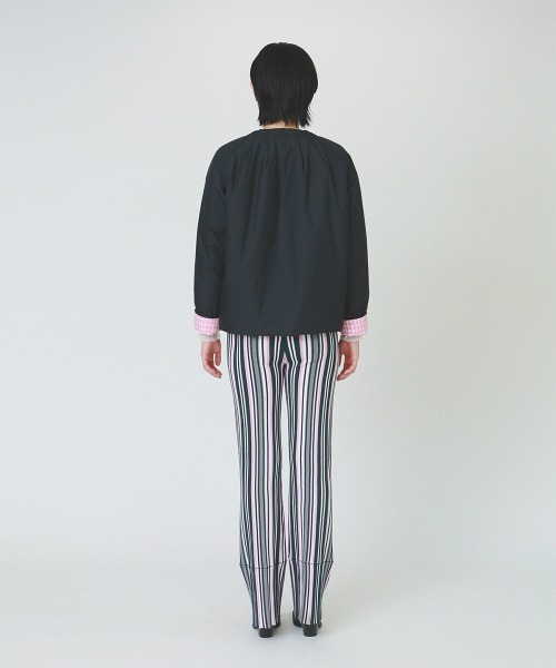 soduk(スドーク)の「【soduk】padded blouson(ブルゾン・レディース・ブラック/ブルー系その他・ONE SIZE)」の7枚目の写真