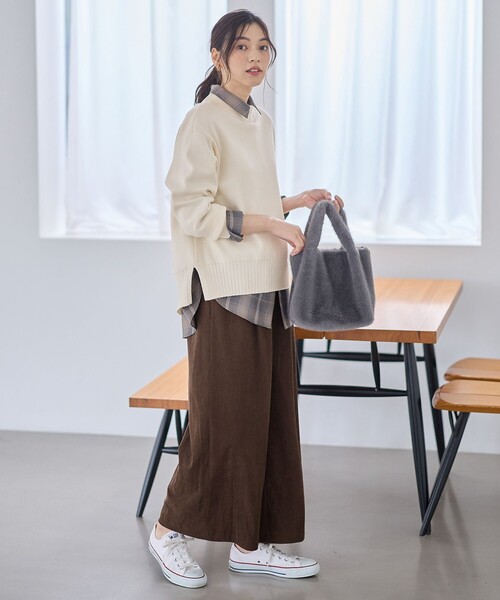 ANY(エニィ)の「コーデュロイタックバギーパンツ(その他パンツ・レディース・グレー系/ダークブラウン系/ホワイト系・X-LARGE)」の5枚目の写真