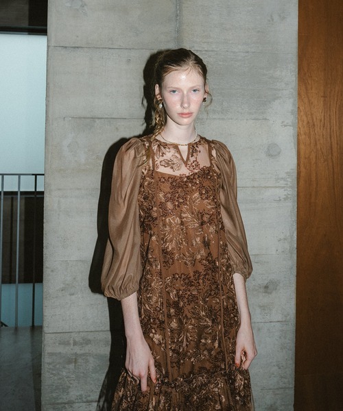 et.UNiVER(エトユニベール)の「Detachable sleeve dress(ドレス・レディース・ブラウン/ブラック/グレー・LARGE/SMALL/MEDIUM)」の21枚目の写真