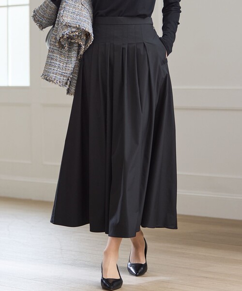 撥水加工/洗える】ブライトタフタ タック スカート（スカート）｜23区