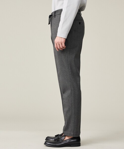 ABAHOUSE GRAY(アバハウスグレイ)の「【セットアップ対応】ヘリンボーン ジャガード ニットスラックス(スラックス・メンズ・ブルー/チャコールグレー/ブラック・44/46/48/50)」の5枚目の写真