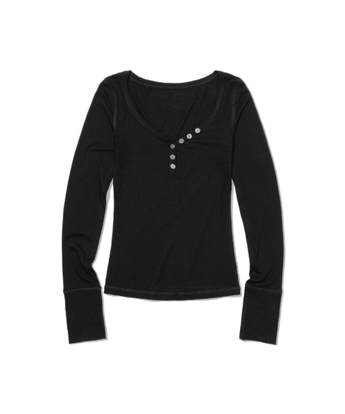 MOAA(モア)の「Button Line Rib Top (BLACK)(Tシャツ/カットソー・レディース・その他・SMALL/MEDIUM)」の2枚目の写真