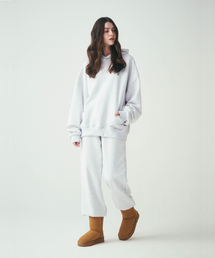 SALT AND CHOCOLATE（ソルトアンドチョコレート）の「SAC logo wide training jogger pants melange gray 4W233Y002（スウェットパンツ）」