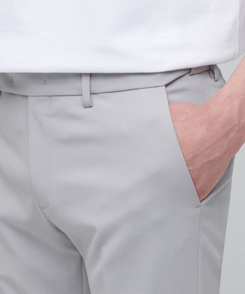 MUSINSA STANDARD（ムシンサスタンダード）の「軽量スキニー隠しバンディングクロップドスラックス[ライトグレー]（スラックス・メンズ・その他・28/29/36/32/30/31/26/27/40/38/42/34）」の4枚目の写真