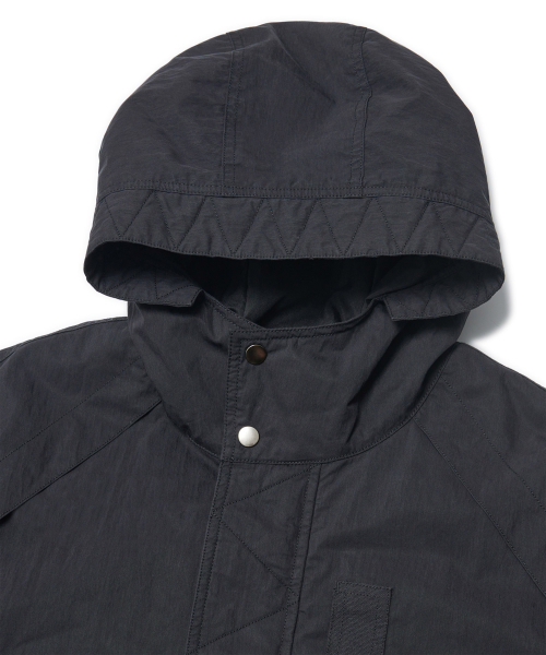 NOMANUAL(NOMANUAL)の「HOODED FLIGHT JUMPER - BLACK(ミリタリージャケット・レディース・その他・SMALL/MEDIUM/LARGE)」の6枚目の写真