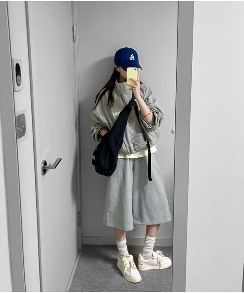 XERO(ゼロ)の「8部オーバースウェットパンツ(その他パンツ・レディース・グレー/ブラック/カーキ/ネイビー/チャコール/ホワイト・MEDIUM/LARGE/X-LARGE)」の8枚目の写真