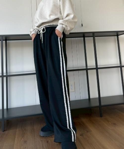 AMAIL（アマイル）の「Line Sweat Pants（スウェットパンツ・レディース・ブラック/ネイビー・FREE）」の22枚目の写真