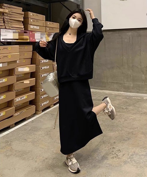 gossip！ロサンゼルス（ゴシップロサンゼルス）の「ワンピース×プルオーバーセット（ワンピース・レディース・ブラック/チャコールグレー・FREE）」の14枚目の写真