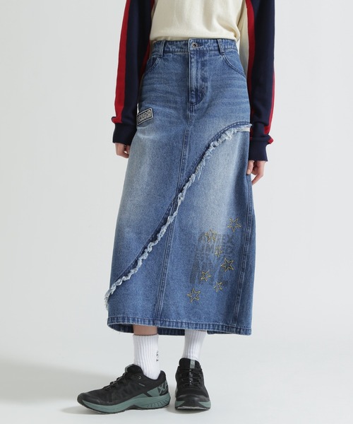 AVIREX（アヴィレックス）の「WAPPEN DENIM LONG SKIRT（デニムスカート・レディース・ブルー系その他/インディゴブルー/ピンク・S/M）」の2枚目の写真