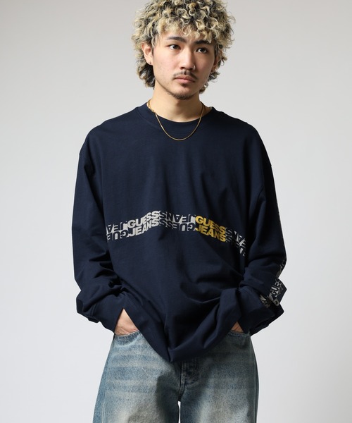GUESS JEANS（ゲスジーンズ）の「GUESS JEANS 袖プリントスウェットロンT（スウェット・メンズ・ネイビー・XL/S/M/L）」の2枚目の写真