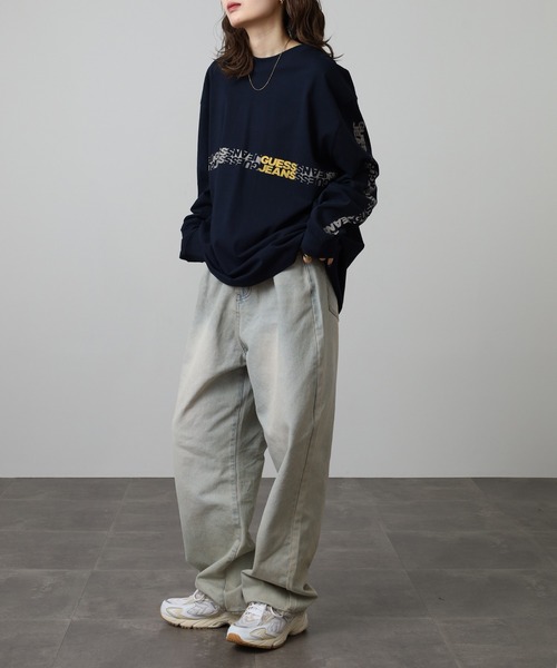GUESS JEANS(ゲスジーンズ)の「GUESS JEANS 袖プリントスウェットロンT(スウェット・メンズ・ネイビー・XL/S/L/M)」の16枚目の写真