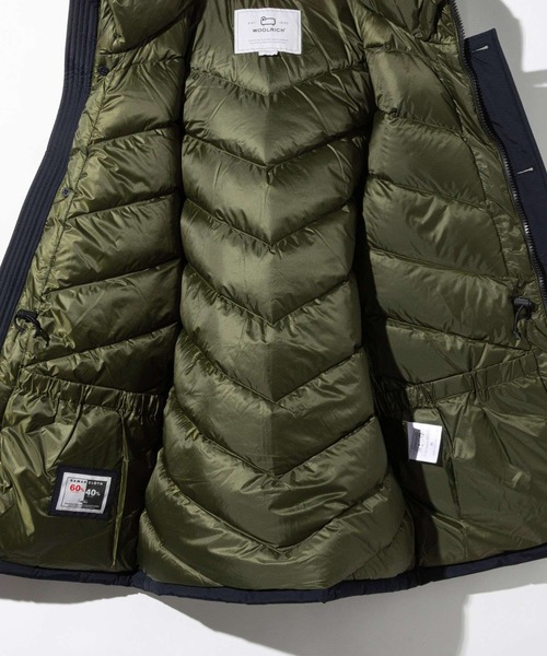 WOOLRICH（ウールリッチ）の「WOOLRICH RAMAR ARCTIC PARKA ウールリッチ ラマー アークティック  ダウンジャケット（ダウンジャケット/コート・メンズ・ブラック/ネイビー・LARGE/MEDIUM）」の16枚目の写真