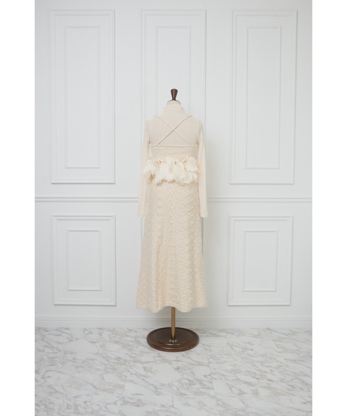 MISTREASS(ミストレアス)の「Ribbon Nep Yarn Knit Set Up With Sheer Top(ワンピース・レディース・アイボリー/ネイビー・FREE)」の6枚目の写真