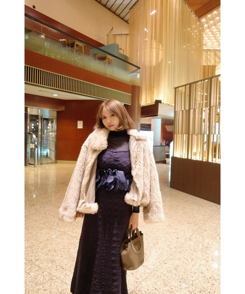 MISTREASS(ミストレアス)の「Ribbon Nep Yarn Knit Set Up With Sheer Top(ワンピース・レディース・アイボリー/ネイビー・FREE)」の5枚目の写真