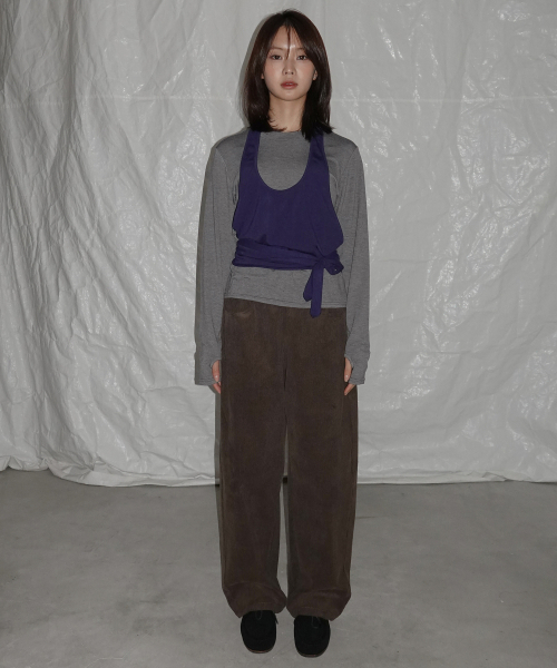 JULIAPEPE(ジュリアペペ)の「Curved Balloon Corduroy Pants (Brown)(その他パンツ・レディース・その他・FREE)」の3枚目の写真
