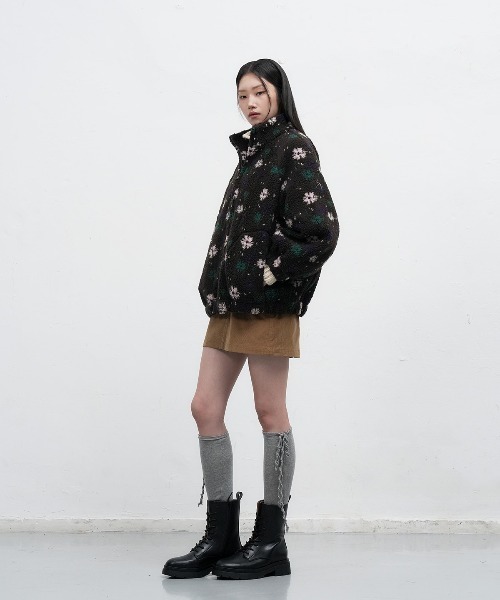 GENERAL IDEA（ジェネラルアイデア）の「【GENERAL IDEA】ヴィンテージコーデュロイミニスカート / VINTAGE CORDUROY MINI SKIRT（スカート・レディース・ダークブラウン/キャメル・S/M/L）」の12枚目の写真