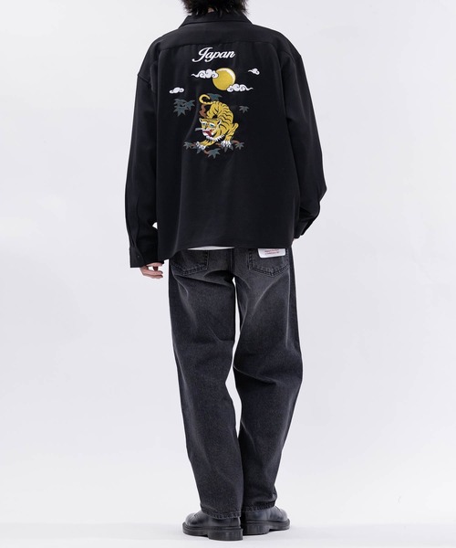 JOHN'S CLOSET(ジョンズクローゼット)の「【a】ボックスシルエット ストレッチ オープンカラースカシャツ 虎/ALASKA(シャツ/ブラウス・メンズ・ブラック系1/ホワイト系1/ホワイト系2/ブラック系2・MEDIUM/LARGE)」の22枚目の写真