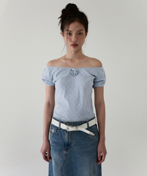AOPT（アオプト）の「TWO-WAY ROSE SHIRRING TOP - SKY BLUE（Tシャツ/カットソー）」