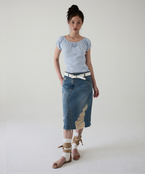 AOPT（アオプト）の「TWO-WAY ROSE SHIRRING TOP - SKY BLUE（Tシャツ/カットソー・レディース・その他・SMALL/MEDIUM）」の6枚目の写真