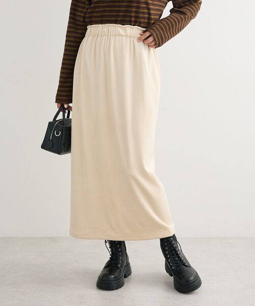 Green　Parks（グリーンパークス）の「ぽかぽか裏起毛ベロアIラインスカート（スカート・レディース・アイボリー/イエロー/ブラック/チャコールグレー・FREE）」の2枚目の写真