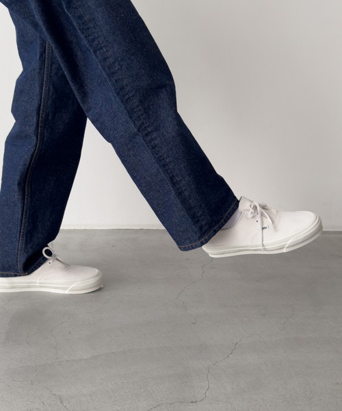 VANS（バンズ）の「VANS　LX Authentic Ease/VN000ECPJVY（スニーカー・レディース・ホワイト・6/6.5/7/5.5）」の3枚目の写真