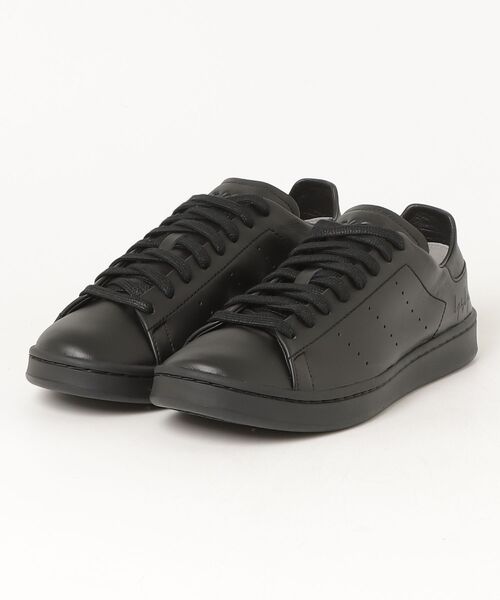 Y-3（ワイスリー）の「Y-3 STAN SMITH（スニーカー・メンズ・ブラック系・24.5cm/25.5cm/26.5cm/27.5cm/28.5cm/26.0cm/27.0cm/28.0cm/23.5cm/23.0cm/24.0cm/29.0cm/29.5cm/22.5cm/25.0cm）」の3枚目の写真