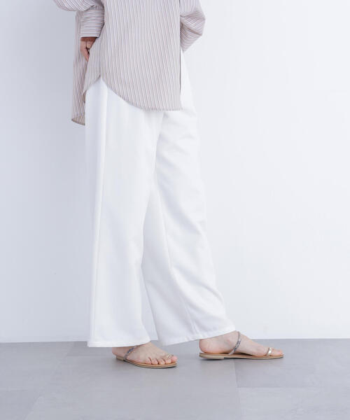 N.（N. Natural Beauty Basic）（エヌエヌナチュラルビューティーベーシック）の「ワイドツイルパンツ（スラックス・レディース・ベージュ/オフホワイト/ラベンダー・P/S/MEDIUM）」の5枚目の写真