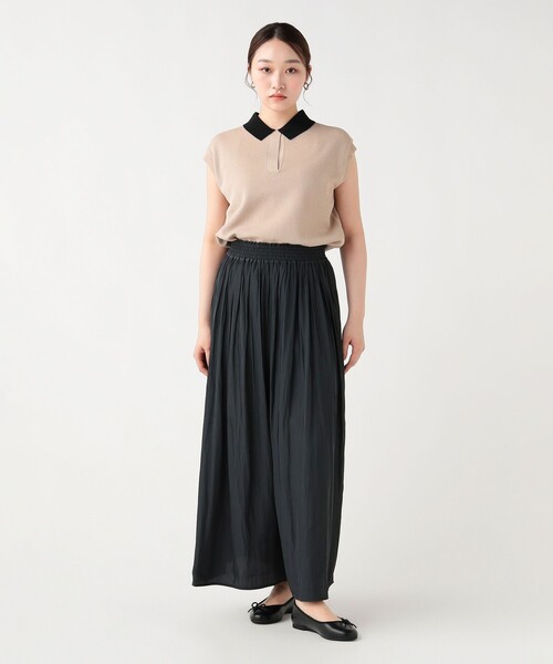 BEAMS HEART(ビームスハート)の「サテン フレア パンツ(その他パンツ・レディース・ブラック系その他2/チャコールグレー/グリーン系その他4・FREE)」の9枚目の写真