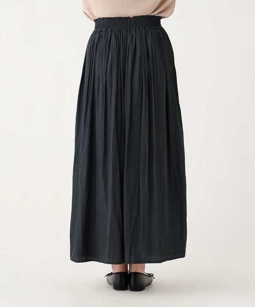 BEAMS HEART(ビームスハート)の「サテン フレア パンツ(その他パンツ・レディース・ブラック系その他2/チャコールグレー/グリーン系その他4・FREE)」の18枚目の写真