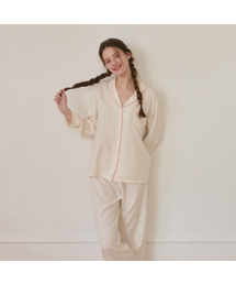 LUNALUZ STUDIO（ルナルス）の「Women's Creamy Long Sleeve Collar Two Piece Pajamas（ルームウェア/パジャマ）」