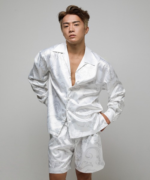 VANQUISH（ヴァンキッシュ）の「VANQUISH / ヴァンキッシュ Classical Baroque Ornament Pattern shorts（その他パンツ・メンズ・ホワイト/ブラック・M/L）」の3枚目の写真