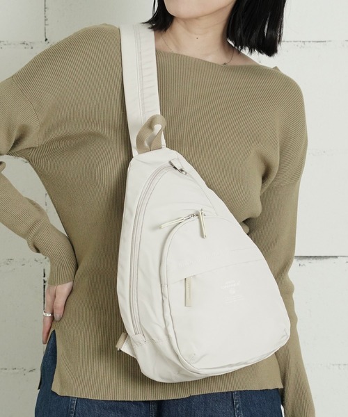 anello GRANDE（アネログランデ）の「"02"≪anello GRANDE≫MOIST/モイスト 6ポケット クロス ボディバッグ（ボディバッグ/ウエストポーチ・レディース・ネイビー/ブラック/グレイッシュベージュ/オリーブ/グレー/アイボリー・ONE SIZE）」の3枚目の写真