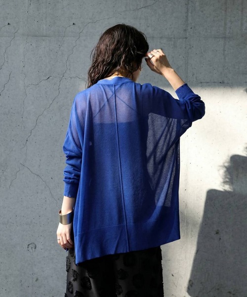 antiqua(アンティカ)の「シアー Vネック カーディガン(カーディガン/ボレロ・レディース・ブラック/グレイッシュベージュ/ブルー系その他/ライム・ONESIZE)」の19枚目の写真