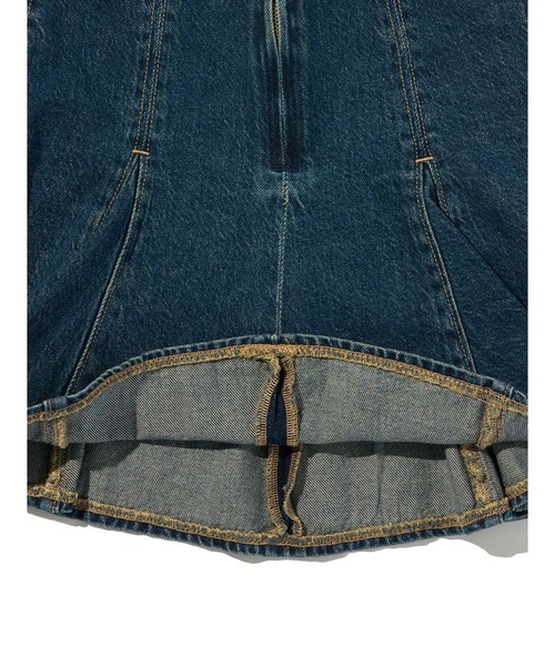 Levi's(リーバイス)の「Levi's/リーバイス ゴデットミニスカート(デニムスカート・レディース・ダークインディゴブルー・28inch/27inch/26inch/25inch/24inch/23inch)」の12枚目の写真
