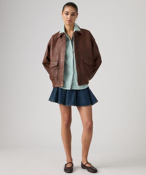 Levi's(リーバイス)の「Levi's/リーバイス ゴデットミニスカート(デニムスカート・レディース・ダークインディゴブルー・28inch/27inch/26inch/25inch/24inch/23inch)」の2枚目の写真