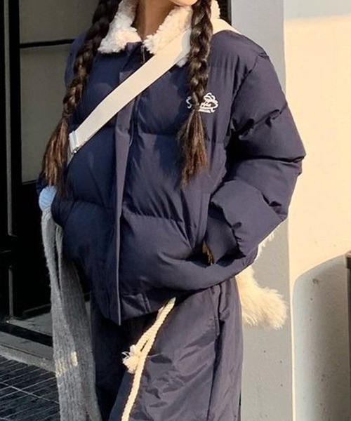HALEY PESCA(ヘーリーペスカ)の「HALEY PESCA/襟元ボア バイカラー中綿ジャケット(ダウンジャケット/コート・レディース・ネイビー/ブラウン・SMALL/MEDIUM)」の10枚目の写真