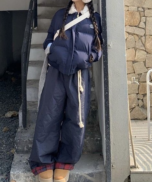 HALEY PESCA(ヘーリーペスカ)の「HALEY PESCA/襟元ボア バイカラー中綿ジャケット(ダウンジャケット/コート・レディース・ネイビー/ブラウン・SMALL/MEDIUM)」の12枚目の写真