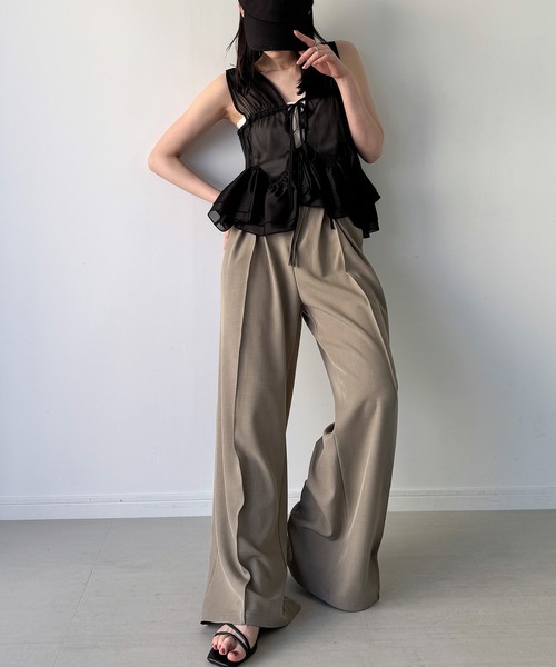 junoah（ジュノア）の「シアーギャザーリボンペプラムベスト（ベスト・レディース・ホワイト/ブラック/クリーム・LARGE/MEDIUM/SMALL）」の6枚目の写真