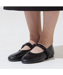 ADAUL（アダウル）の「スクランチラウンドフラットシューズ - ブラック（バレエシューズ）」